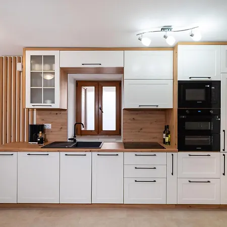 Holiday home Amazing In With Kitchen *